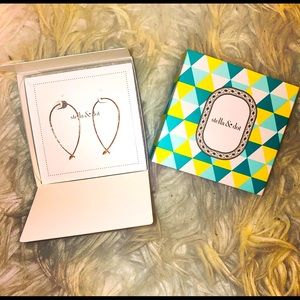 BRAND NEW⭐️STELLA & DOT Wire Small Hoops